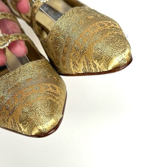 CLAUDIO MERAZZI Gold Brocade Formal Pumps Pointed Toe Embellished Details US 7,5 - Picture 11 of 16